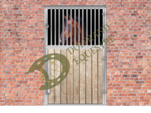 Dessin d'une porte de box extérieure pour cheval à 2 volets dont un vitré et barreaudé